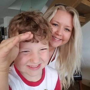 Meet your Posher, Mackenzie